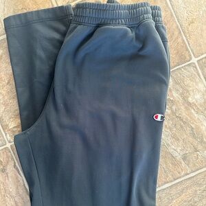 Men’s Champion pants size Medium